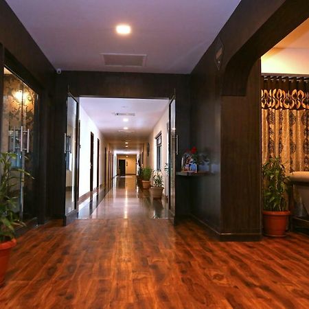 Hotel Shantidoot, Dadar Malad Екстер'єр фото